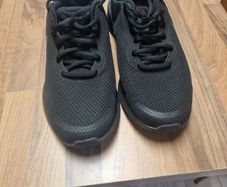 women's trainer's