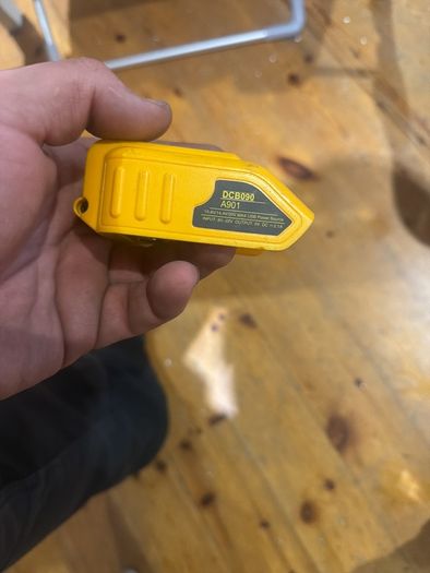 dewalt usb charger