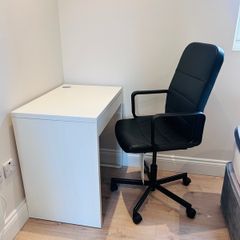 Ikea Micke Desk & Renberget Office Chair