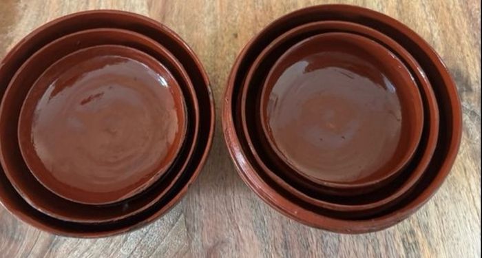 vintage Burmese (Myanmar) nesting lacquerware trinkets