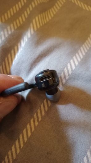 Single Wireless Headphone