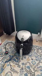 tower air fryer and two trays