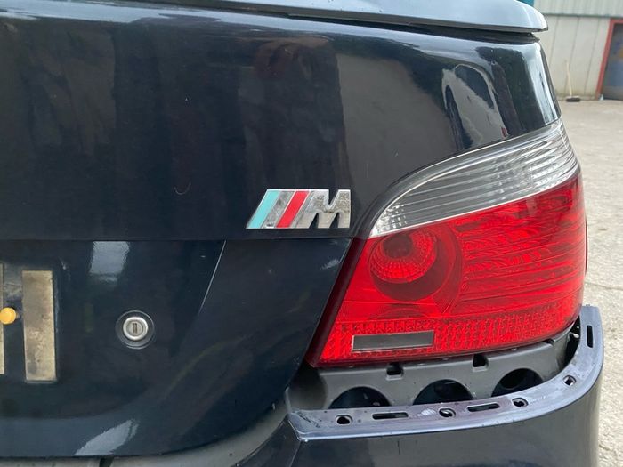 2005 Bmw 530 Breaking