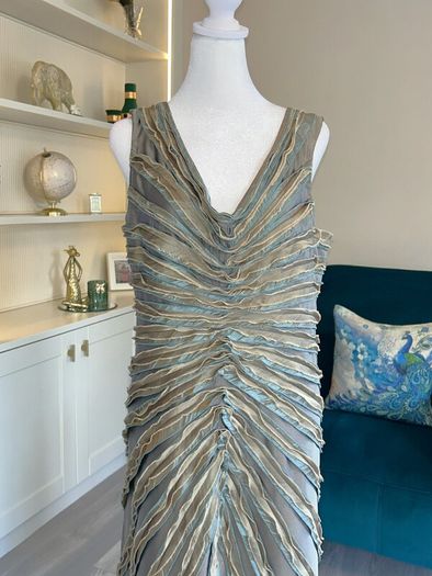 Elegant Ladies Special Occasion Dress with Bolero. Size UK 14 / EU 42