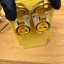 110v Image 2