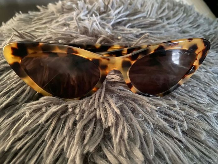 Miu miu cat eye sunglasses great condition purchased in arnotts