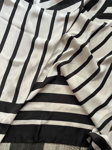 Ladies Scarf