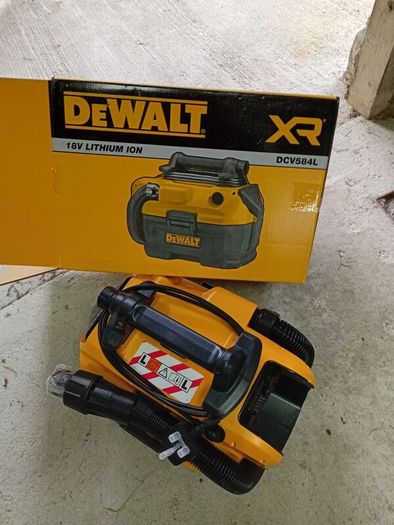 Dewalt wet dry vacuum