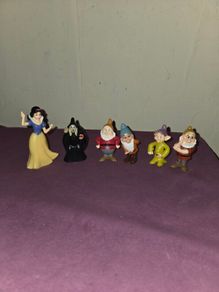 Disney Snow White Figures