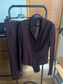 Pinko burgundy suit