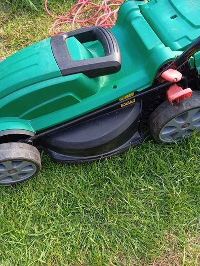 lawnmower and strimmer set