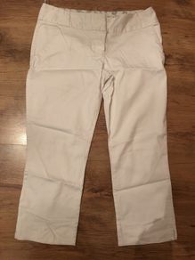 White 3/4 length Trousers