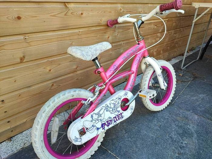 13in Pink Girls bike for 3/4 yr old