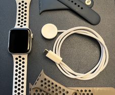 Apple Watch 6 ( Nike Sport )