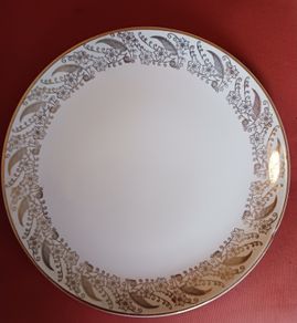 Arklow cake plate