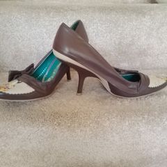 Shoes Size 6 Reduced