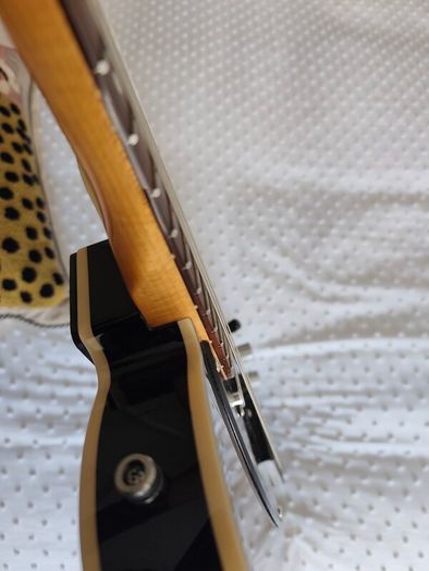 Telecaster - amber quilt
