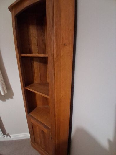Corner Display Unit