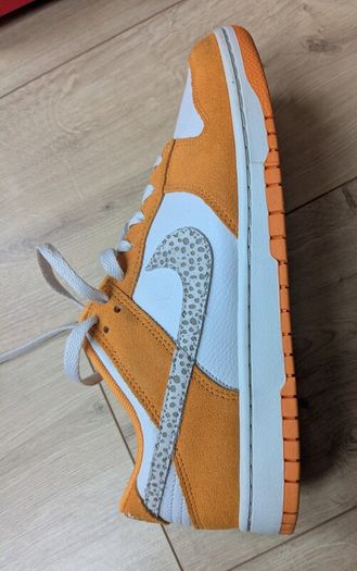 Nike Dunk Low Safari Swoosh - Kumquat Size UK 9