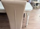 Dining table Image 4