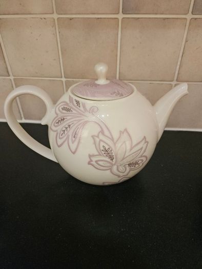 Monsoon Chantilly by Denby, Fine China Tea Set