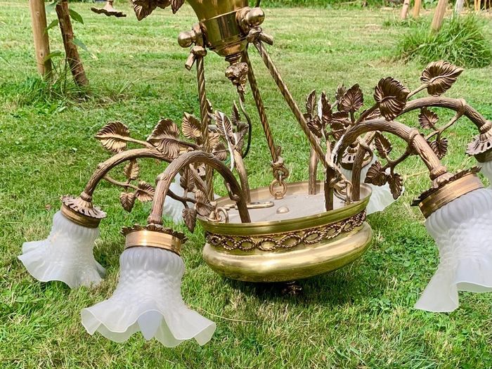 Vintage 6 arm brass chandelier