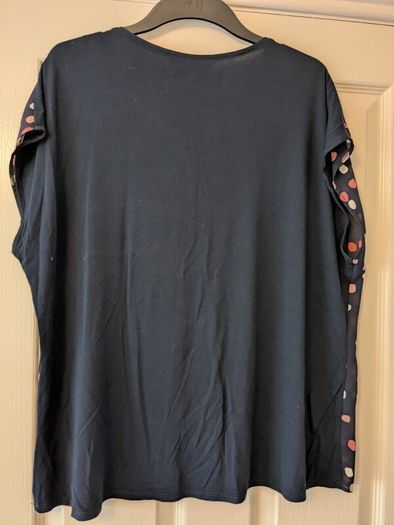 Dunnes dressy top
