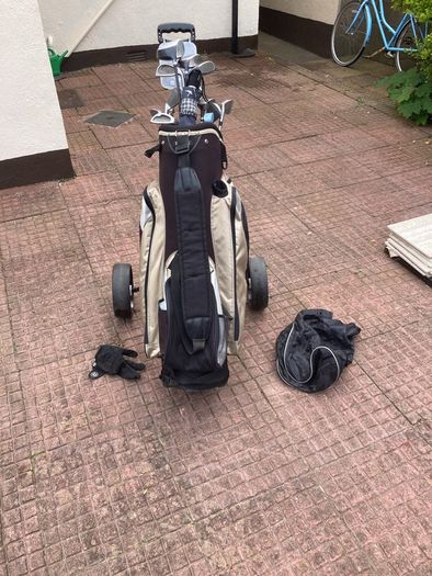Golf Clubs / Bag / Trolley