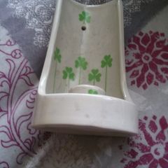 Candle holder.