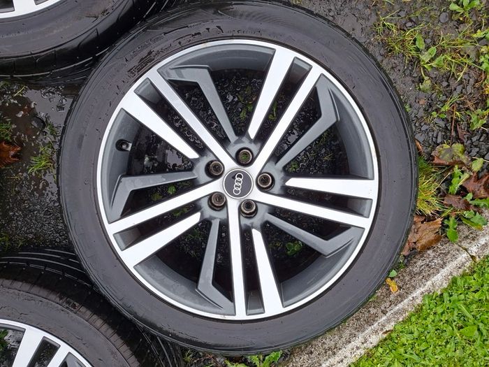 20" Genuine Audi Q5 S Line Alloys with tyres
