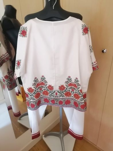 Women's Suit New Size 16