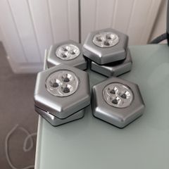 Battery powered LEDs