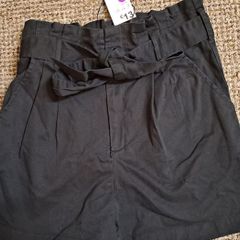 NEW black shorts size 6