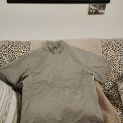 Nike golf top