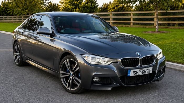 BMW 330e M Sport Plug-in Hybrid  2016