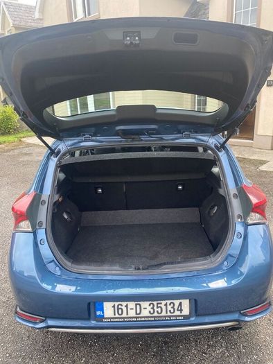 Toyota Auris 2016