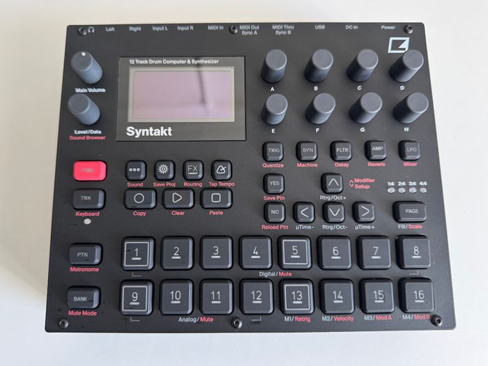 Elektron Syntakt