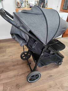 zummi zip stroller