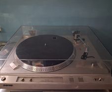 sony ps t25 turntable vintage spares or repair