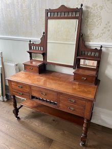 Dresser Table