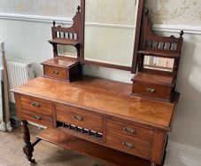 Dresser Table