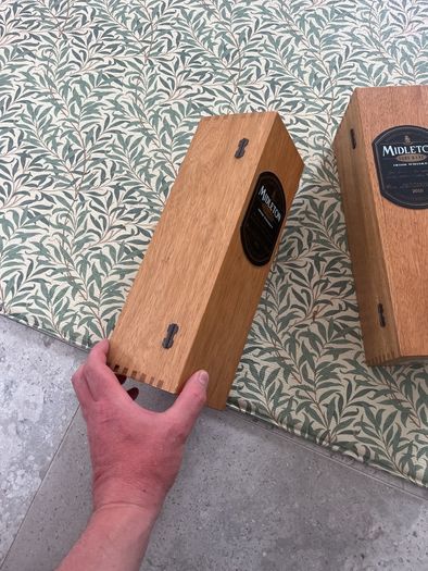 Middleton Very Rare 2010 & 215