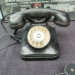Vintage Bakelite Phone