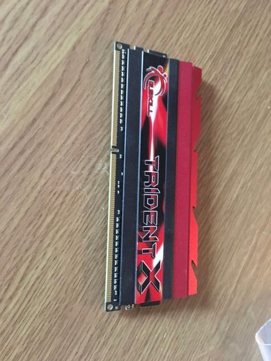 TridentX 1x4gb DDR3 2666Mhz