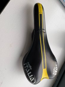 saddle bike selle italia carbon fibre dlr
