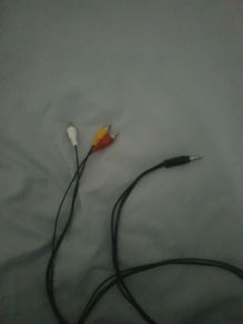 3.5mm Jack to 3 RCA Phono