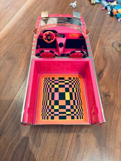 34 LOL dolls + 5 OMG dolls + 9 babies +5 pets & 159 accessories & a LOL doll limited edition car with pool and disco!