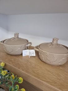 Ceramic oven dishes 2 for sale