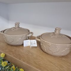 Ceramic oven dishes 2 for sale