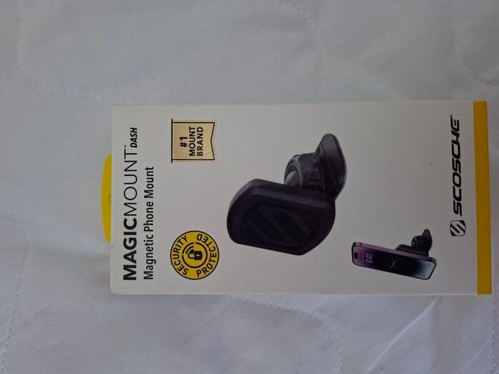 Scosche Magicmount Dash Magnetic Phone Mount